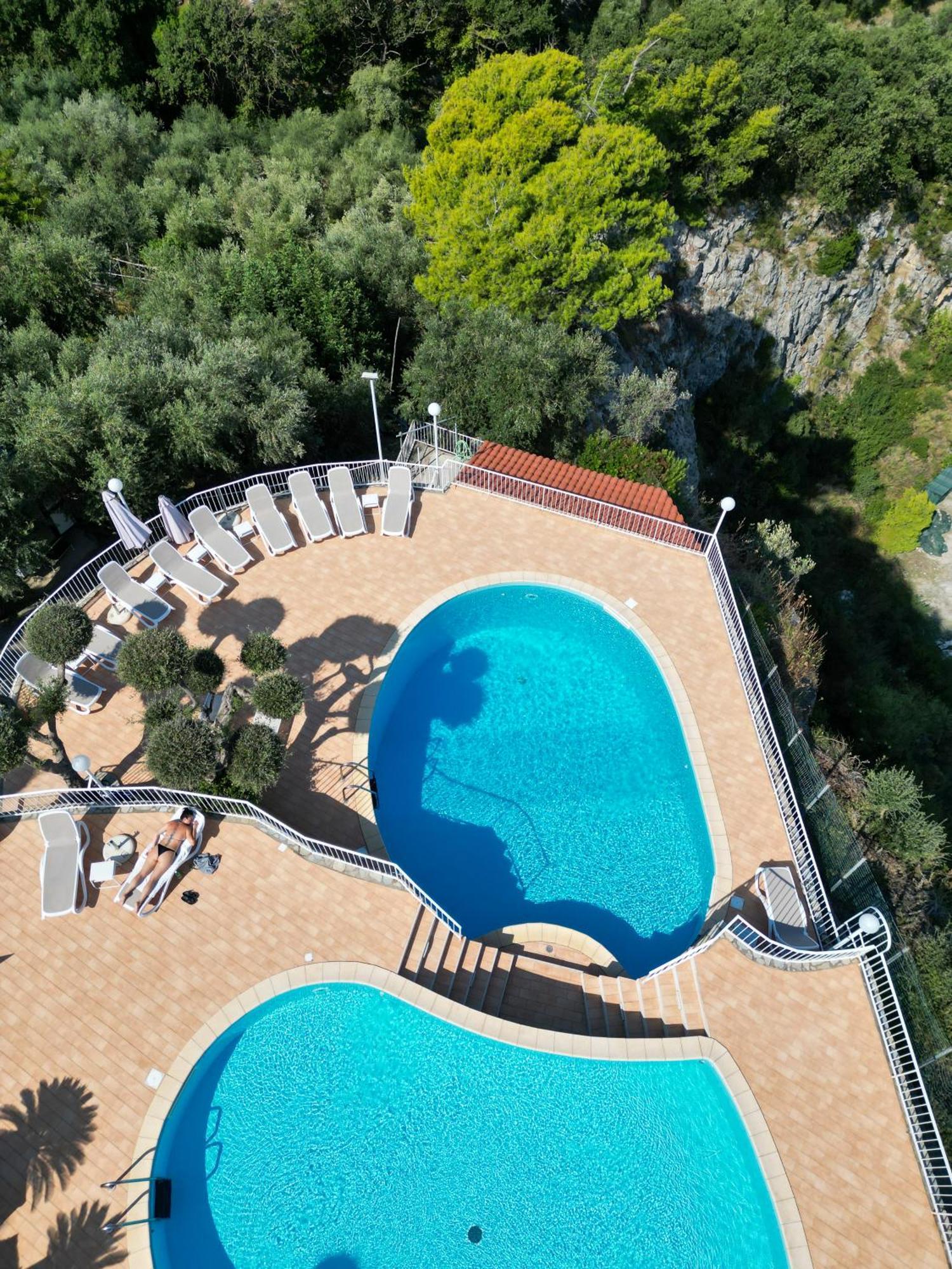 Villaggio Villa Lubrense Маса Лубрензе Екстериор снимка
