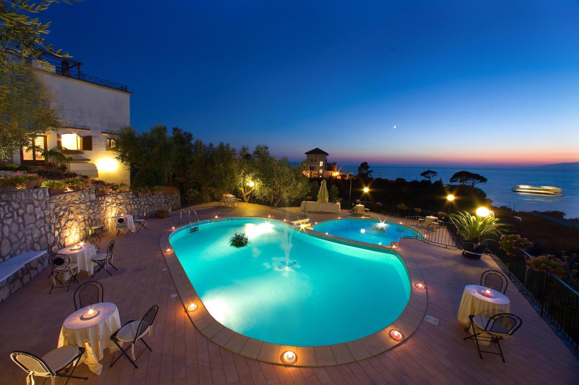 Villaggio Villa Lubrense Маса Лубрензе Екстериор снимка