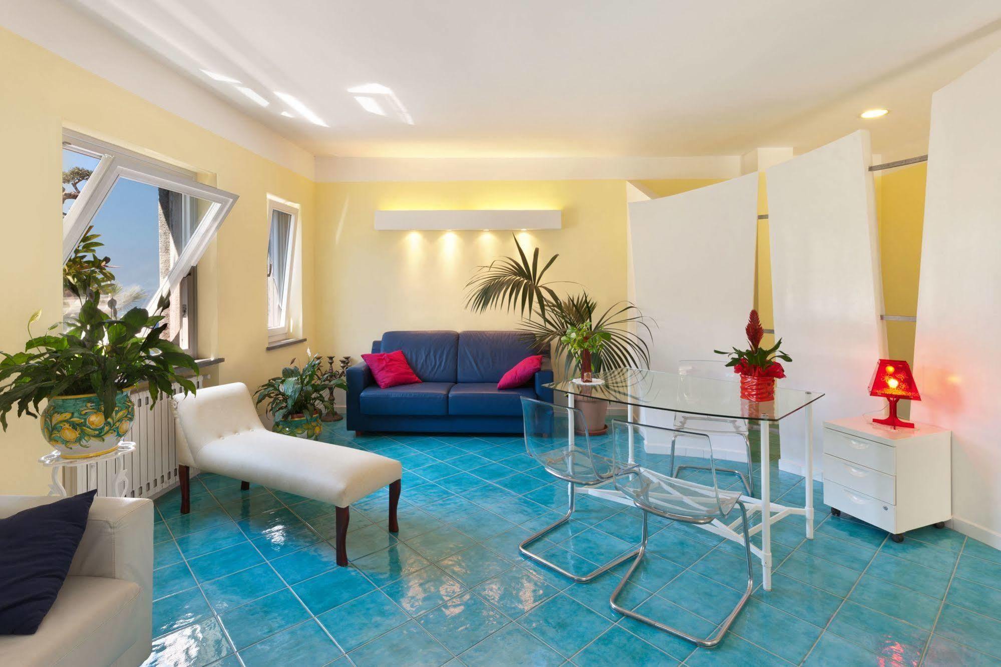 Villaggio Villa Lubrense Маса Лубрензе Екстериор снимка